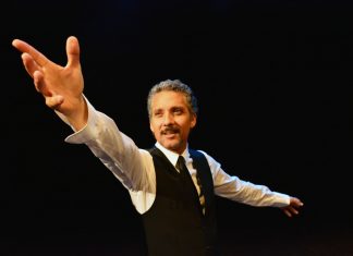 Beppe Fiorello in “Penso che un sogno così” il tributo a Modugno l’11 gennaio su RaiUno Beppe Fiorello in "Penso che un sogno così" photocredits: metronews Beppe Fiorello Modugno RaiUno