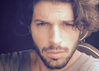 Chi è Gianfranco Apicerni, il bel postino di C’è posta per te