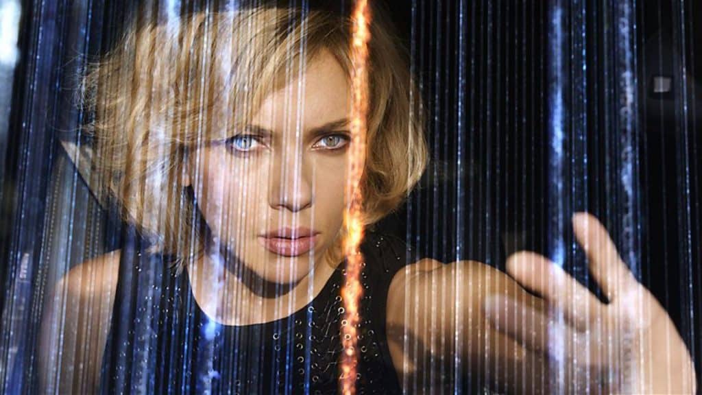 Stasera in tv: "Lucy"-Photo Credits: movies.mxdwn.com