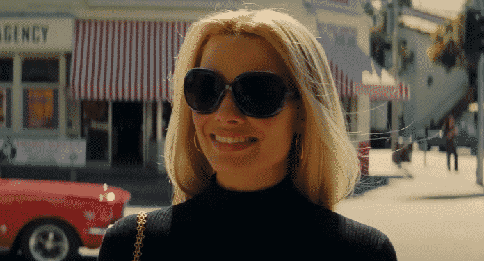Margot Robbie è Sharon Tate nel film "C'era una volta a...Hollywood" - Photo Credits: Occhiali Vip