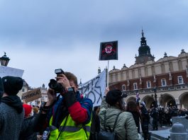 Ucraina, donne stuprate si rifugiano in Polonia e non riescono ad abortire Aborto, Polonia