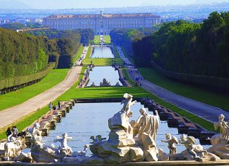 La reggia di Caserta, l’ultima grande opera del barocco italiano reggia di Caserta, fonte matterabus.com