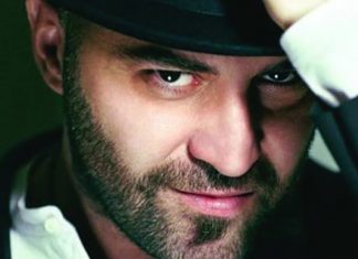 Giuliano Sangiorgi, non solo la voce dei Negramaro seguo news- giuliano sangiorgi