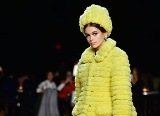Il 2021 riscopre l’allure vintage nella moda Vintage Credits Marc Jacobs
