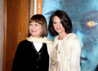 Asia Argento: “Ho subito violenze da mia madre Daria Nicolodi”