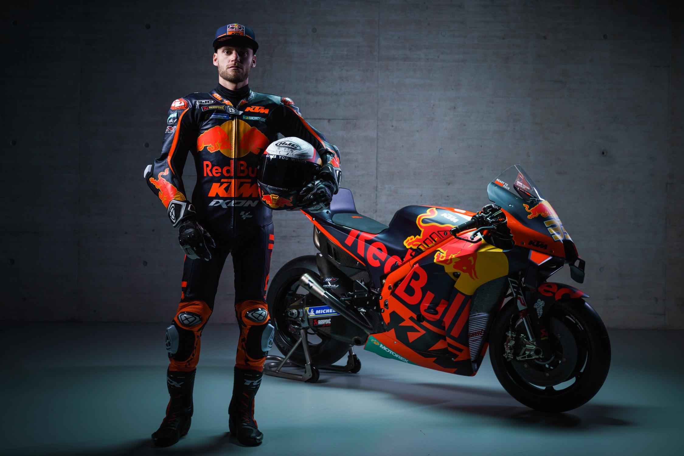 Binder KTM 2021