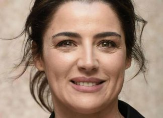 Luisa Ranieri, chi è l’attrice che interpreta Lolita Lobosco Luisa Ranieri a Verissimo in difesa delle donne