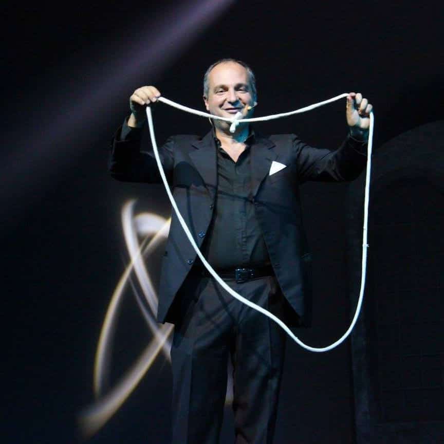 Supermagic - Remo Pannain: photo credits: sito web prestigiazione.it