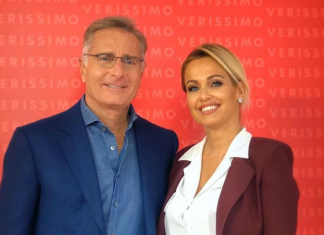 Paolo Bonolis, la storia della malattia della figlia Silvia Paolo Bonolis e Sonia Bruganelli , la storia della malattia Silvia- Photo Credits profilo Instagram
