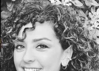 Francesca Vaccaro, la costumista moglie di Carlo Conti Francesca Vaccaro, la moglie di Carlo Conti - Photo Credits Profilo Instagram Francesca Vaccaro