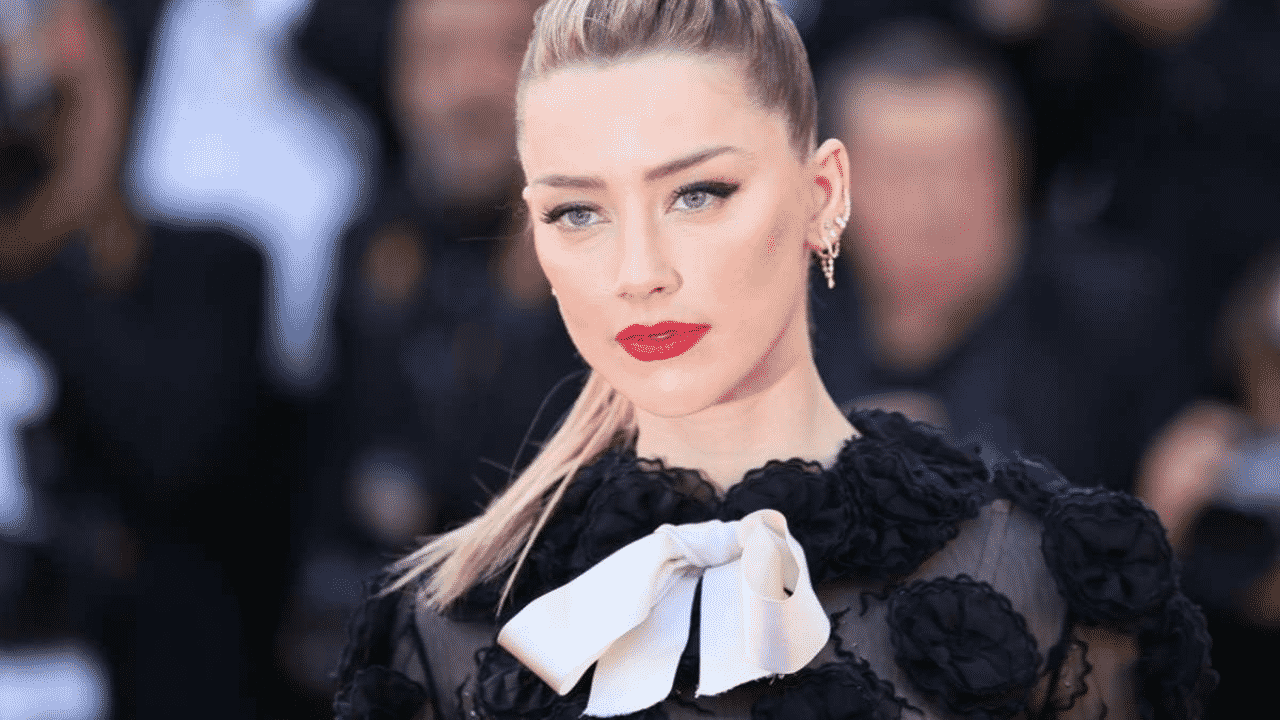 Amber Heard La Petizione Per Rimuoverla Dal Cast Di Aquaman 2 Infonerd