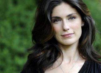 Anna Valle, chi è la famosa attrice italiana e Miss Italia 1995 photo credits: ViaggiNews.com