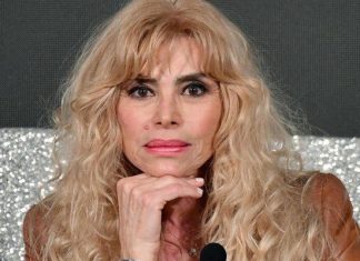 Marina Occhiena, “la bionda” dei “Ricchi e Poveri” e l’uscita dal gruppo marina occhiena dei ricchi e poveri - photo credits https://tvzap.kataweb.it/news/271576/reunion-ricchi-e-poveri-perche-marina-occhiena-e-tornata-dopo-lo-strappo-tremavo/