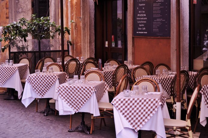 Dpcm, Italia