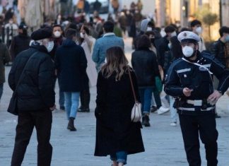 Variante inglese, da domani Perugia e provincia in zona rossa