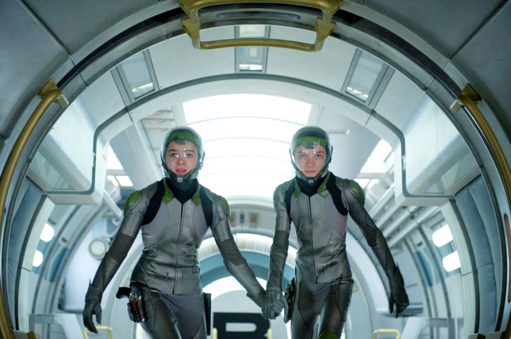 Hailee Steinfeld e Asa Butterfield in "Ender's Game" - Photo Credits: Allociné