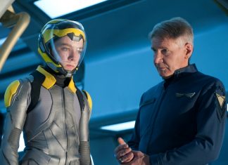 “Ender’s Game”, stasera in tv il film di fantascienza young adult Asa Butterfield e Harrison Ford in "Ender's Game" - Photo Credits: AlloCiné