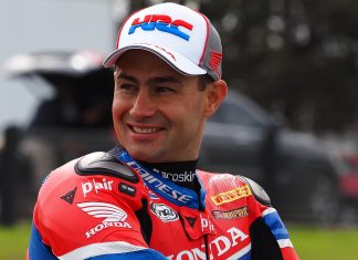 Leon Haslam, la storia di “Pocket Rocket” Leon Haslam
