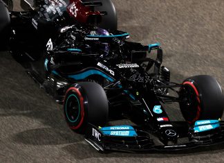 Gara F1 GP Bahrain 2021, Hamilton vince nel deserto Gara F1 GP Bahrain 2021