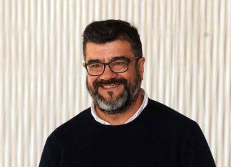Francesco Pannofino, chi sono la moglie Emanuela Rossi e il figlio: “Viviamo in case diverse” Francesco Pannofino, chi sono la moglie ed ll figlio