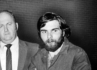Morto il killer Ronald DeFeo. Stava scontando l’ergastolo per l’omicidio della sua famiglia ronald defeo
