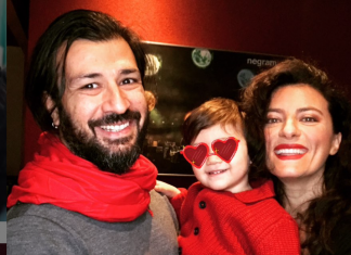 Clio Evans, chi è l’attrice e performer moglie di Lele Spedicato dei Negramaro Clio Evans, la moglie di Lele Spedicato dei Negramaro - Photo Credits Profilo Instagram Clio Evans
