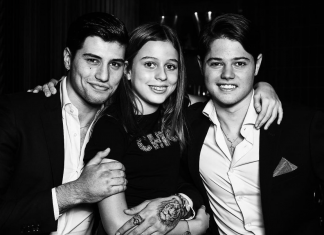 Niccolò, Giacomo e Caterina: chi sono i figli di Simona Ventura Niccolò, Giacomo e Caterina, i figli di Simona Ventura - Photo Credits Profilo Instagram Niccolò Ventura