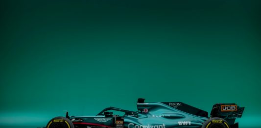 Aston Martin AMR21