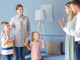 Bonus babysitter 2021: ecco come funziona e a chi spetta Bonus babysitter, fonte universomamma.it