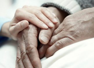 Spagna: approvata la legge su eutanasia e suicidio assistito