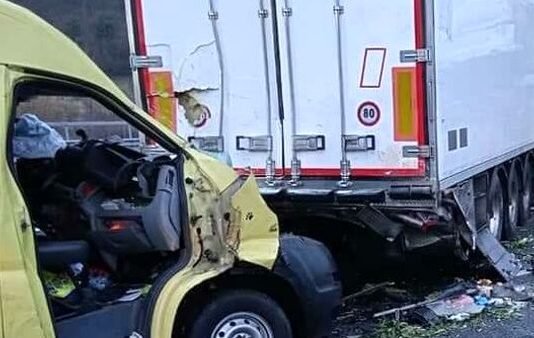 Incidente sull’autostrada A14 di Bologna: una vittima