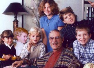 Nino Manfredi ha 4 figli: chi sono Luca, Roberta, Tonina e Giovanna