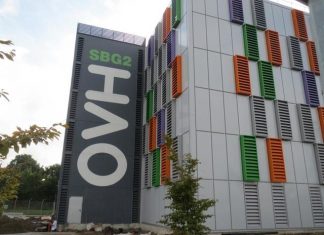 Colonna di fumo a Strasburgo: divampa un incendio in un data center