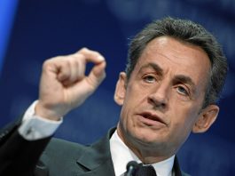 L’ex presidente francese Sarkozy è stato condannato a tre anni per corruzione
