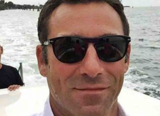 Ferzan Ozpetek, chi è il marito Simone Pontesilli: “Lui è la persona giusta” photo credits: IlSussidiario.net