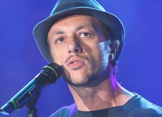 Neffa Sanremo 2021, stasera sul palco al fianco di Noemi