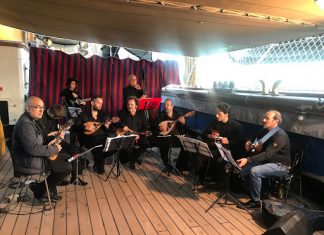 Napoli Mandolin Orchestra, suona da Sanremo Lucio Dalla