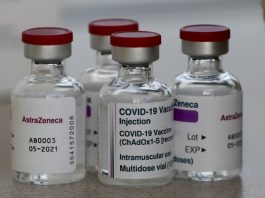 Via libera dell’Ema al vaccino AstraZeneca: nessun legame con i casi di trombosi