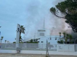 Pescara: in fiamme il Tortuga, noto locale della movida