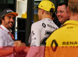 Fernando Alonso in Aston Martin, ufficiale: sostituirà Vettel Alonso e Vettel (Race News)