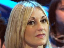 Cristina Navarro, chi è l’ex moglie di Alessandro Cecchi Paone: “È stato difficile dirle che ero gay” Cristina Navarro ex moglie di Alessandro Cecchi Paone