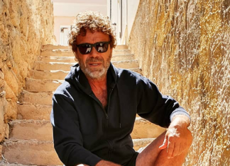 Massimo Ciavarro ed Eleonora Giorgi, storia di un grande amore Massimo Ciavarro , chi è la fidanzata Francesca