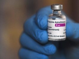 L’Ema conferma l’efficacia di AstraZeneca: “I benefici del vaccino superano i rischi”