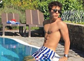 Caso Grillo, il disprezzo dei genitori della ragazza: “Il video gira come fosse un trofeo”