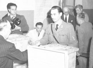 Le prime elezioni della Repubblica italiana nel 1948 Il 18 Aprile del 1948, le prime elezioni della Repubblica italiana. Photo credits: ilpost.it