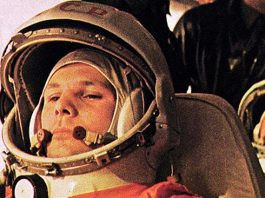 Yuri Gagarin, il primo uomo a volare nello spazio: 60 anni fa la sua impresa