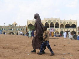 Nigeria: oltre cento i bambini rapiti mentre andavano a scuola