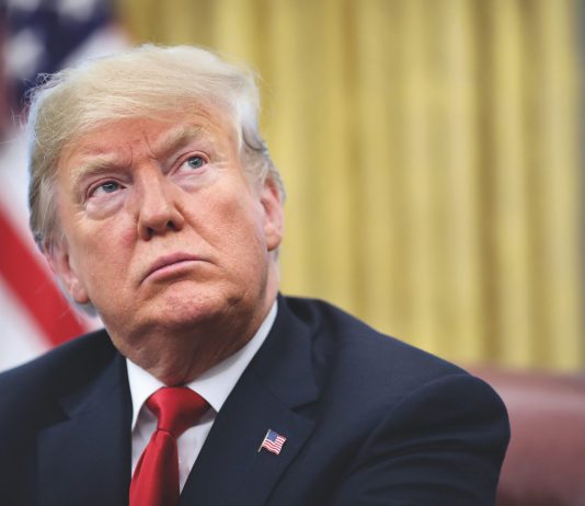 Le rivelazioni di Trump: “Da presidente avrei bombardato Mosca”