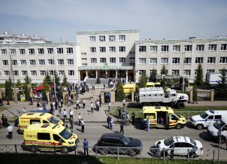 Sparatoria in una scuola in Russia: almeno 10 morti e 32 feriti a Kazan Sparatoria in una scuola di Kazan