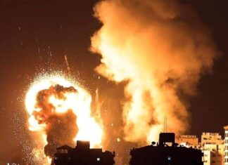 Gaza: pioggia di bombardamenti isrealiani nella notte